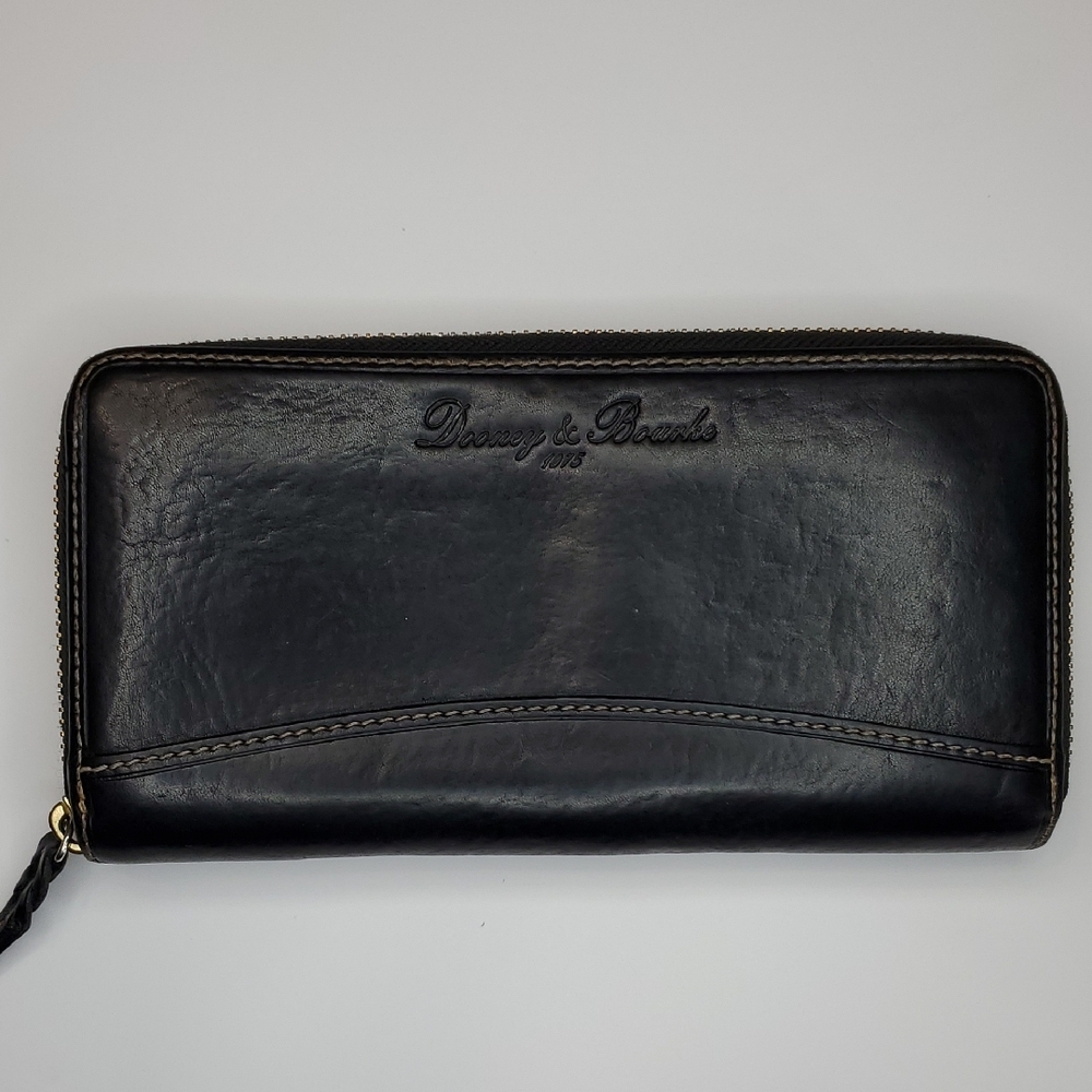 Dooney & Bourke Genuine Florentine Vacchetta Black Leather Wallet